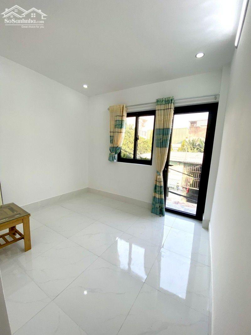 NHÀ 2 TẦNG  - HẺM XE TẢI QUAY ĐẦU - NGAY CHỢ HẠT ĐIỀU - GẦN BỆNH VIỆN QUẬN 12 - XE HƠI NGỦ TRONG NHÀ - NHỈNH 3 TỶ