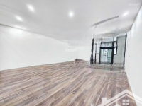 Cho Thuê Nhà Mặt Phố Chùa Quỳnh, P Quỳnh Mai, 90M2 X 3 Tầng, Mặt Tiền 5M, Có Thang Máy Và Hầm