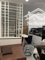 Bán Nhà Riêng Tại Lê Hồng Phong, Q. 5, 32M2, 2 Phòng Ngủ 2 Vệ Sinh Pháp Lý Đầy Đủ