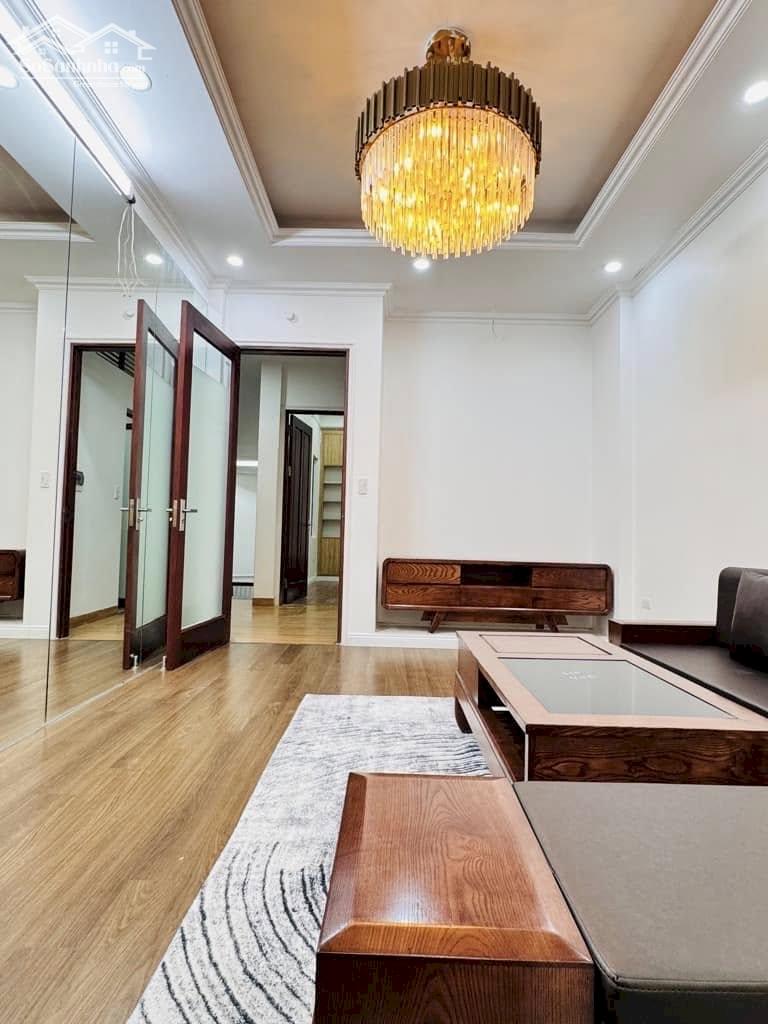 9.x tỷ cơ hội sở hữu nhà Biệt Thự 2 tầng Lô góc ngã tư Hòa Xuân khu cây cối mát mẻ