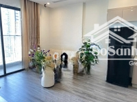 Cho Thuê Căn Hộ 2N2Vs Diện Tích 74M2 Full Đồ Tầng Đẹp, Có Lot Để Oto