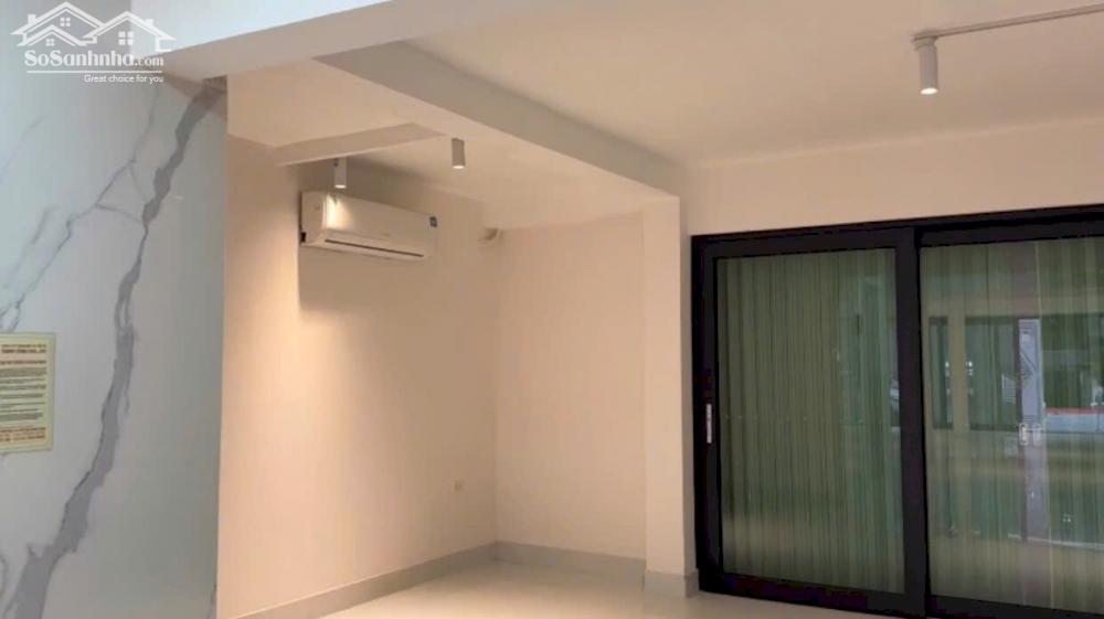 Cho thuê nhà Hoàng Ngân 6 tầng thang máy 130m2 2 mặt trước sau mới đẹp kinh doanh mọi mô hình