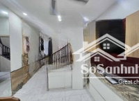 Bán Nhà Định Công - Hoàng Mai - 3 Tầng, 2 Thoáng, 4.2M Mặt Tiền, Sổ Đỏ Chính Chủ, Giá Bán 7.5 Tỷ