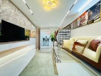 Cho Thuê Nhà Phố Ngọc Khánh, Nguyễn Công Hoan. 65M2*5T, 6 Phòng Ngủ Ngõ 6,5M. Lô Góc. Ở, Kd Online Đỉnh