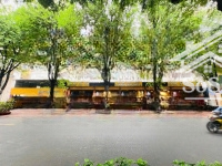 Cho Thuê Nhà Góc 2Mt Số 37 - 37A Đường Nguyễn Trung Trực, Quận 1, 35X30M, 1 Trệt 1 Lầu, 800 Triệu/Th