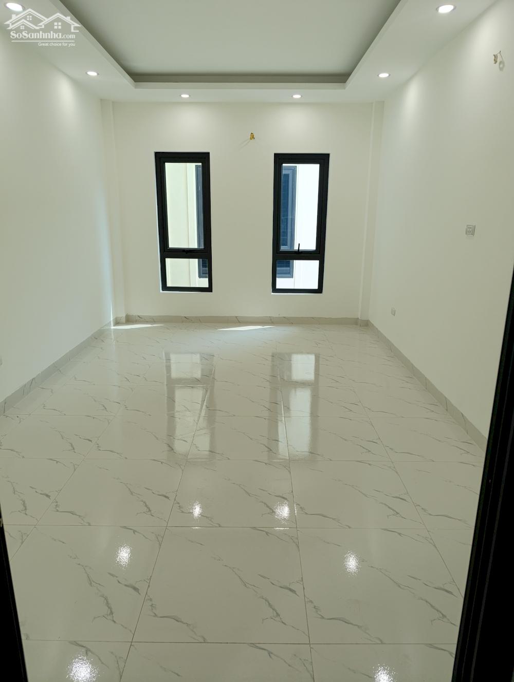 BÁN NHÀ ĐỒNG MAI HÀ ĐÔNG, NGÕ OTO, 2 THOÁNG, NHÀ MỚI FULL ĐỒ NỞ HẬU 32m2 x 5T, 4.9 TỶ