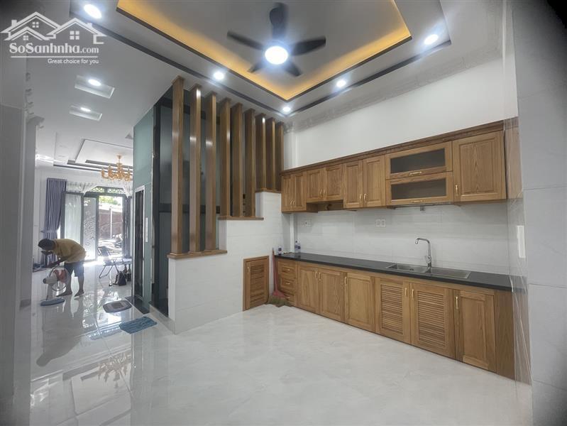 Ô TÔ NGỦ NHÀ - 4 TẦNG - 4M x 14M - THANG MÁY - SÂN BAY 3P - GIÁP BÌNH THẠNH, PHÚ NHUẬN