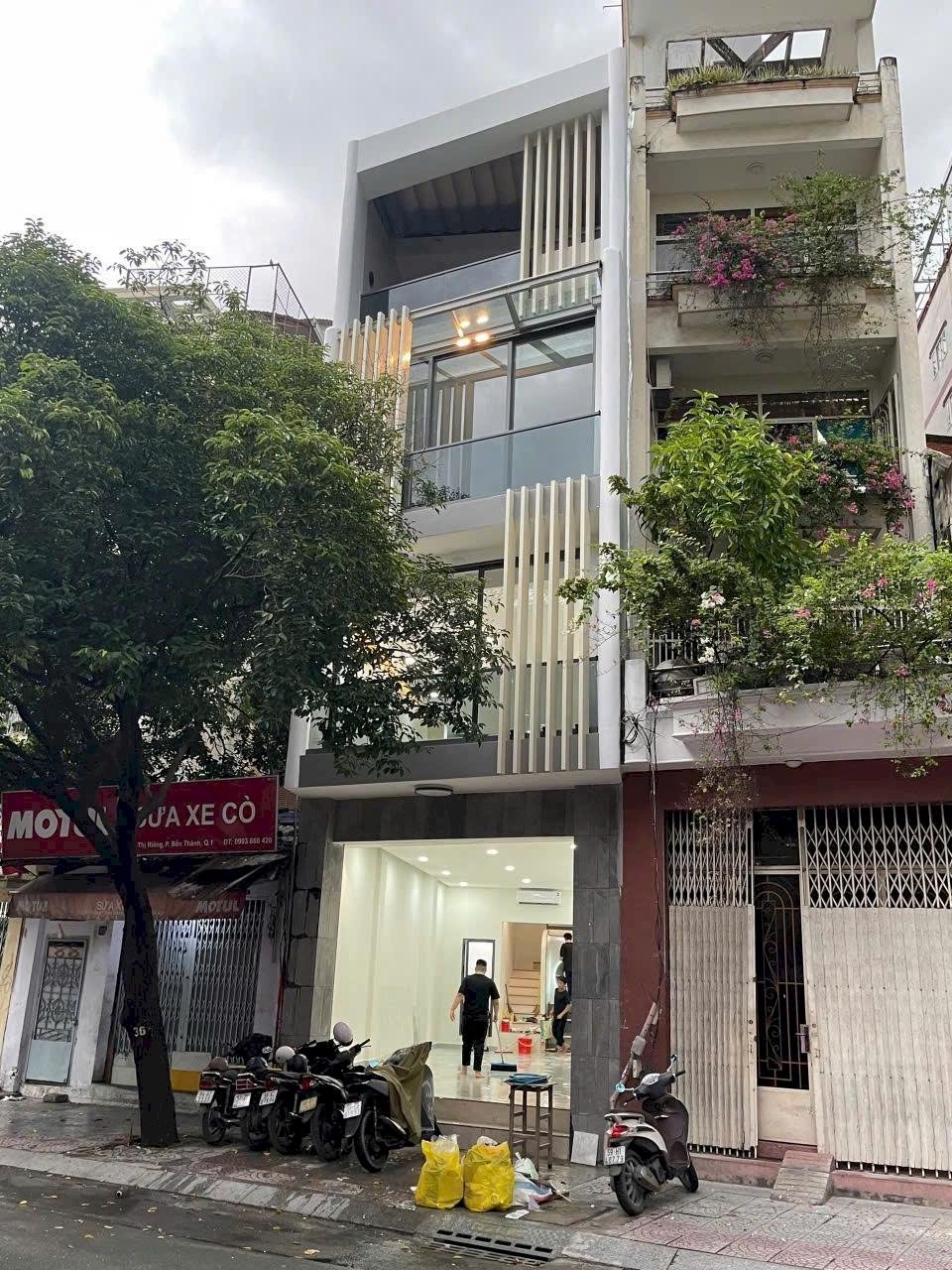 - Bán tòa nhà góc mặt tiền 137C Bình Quới, Phường 27, Quận Bình Thạnh. (Đông Nam)