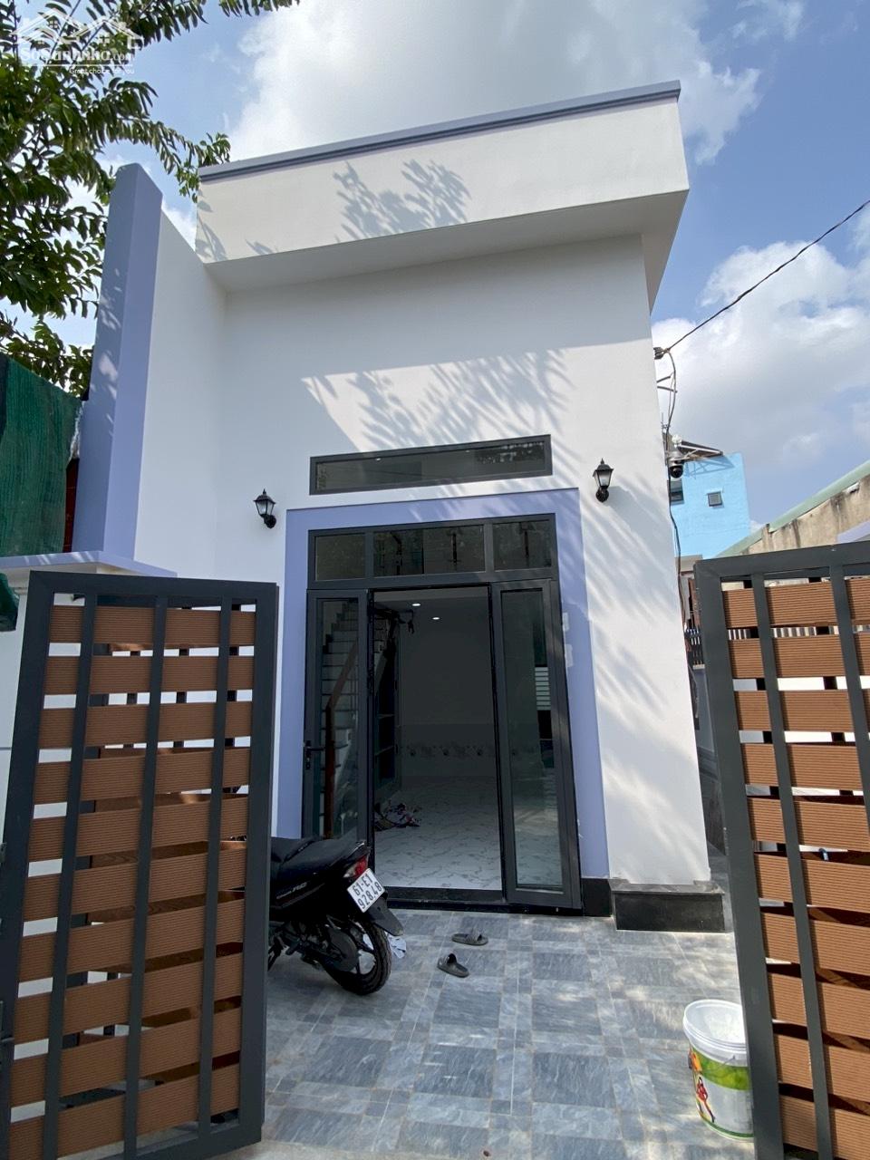 Bán Nhà rộng rãi thoáng mát đường ô tô