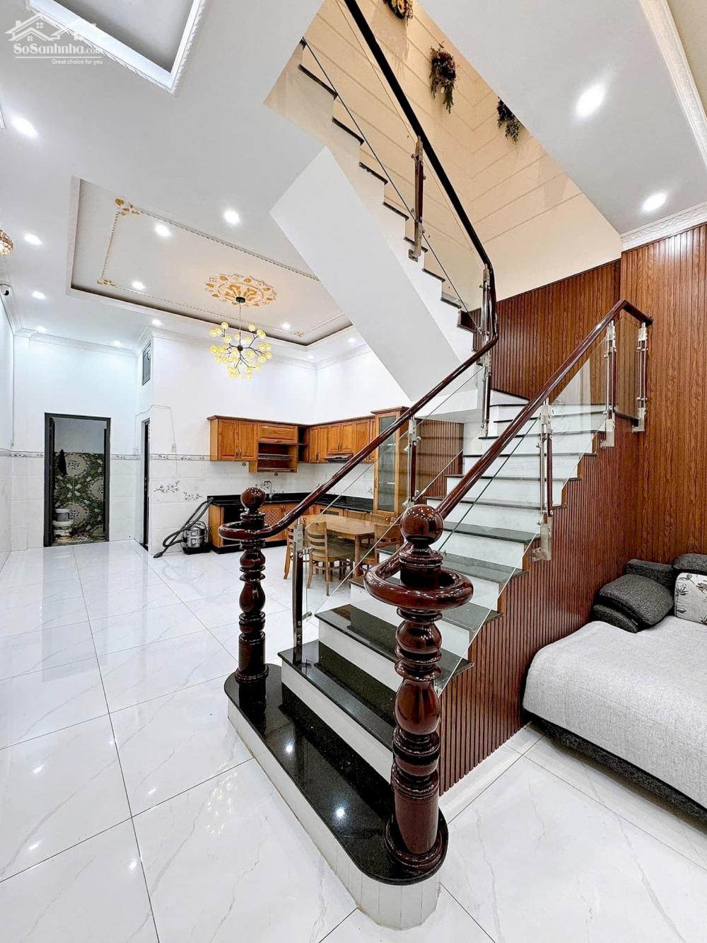 BÁN NHÀ TRỆT LẦU FULL NỘI THẤT – KHU TRUNG TÂM VĂN HÓA TÂY ĐÔ, P. THƯỜNG THẠNH, CÁI RĂNG, CẦN THƠ