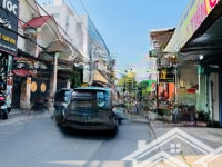 Bán Nhà 4 Tầng + Sân Thượng, Mặt Tiền Kinh Doanh Ngay Đỗ Xuân Hợp.diện Tích100M2 Ngang 5 Vuông Chuẩn