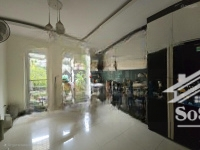 Căn Góc 3 Thoáng. Ngõ 442 Âu Cơ. 105M2 X 5 Tầng.mặt Tiền4,5M - Sân Vườn Thoáng. Ôtô Vào Nhà
