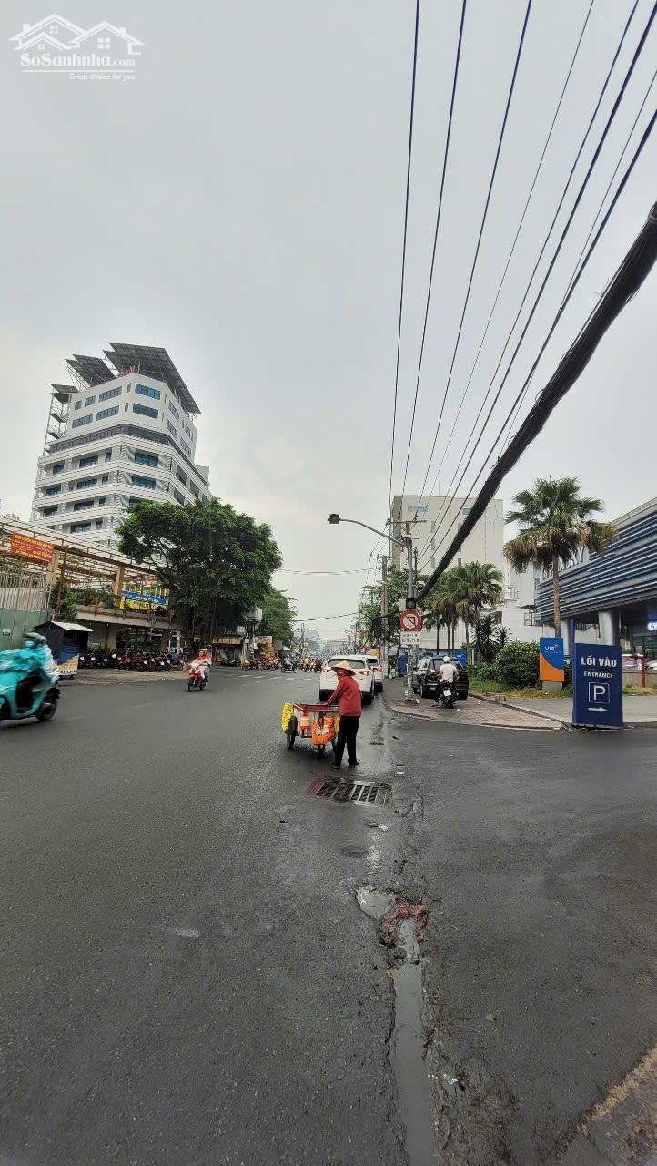 Bán nhà MT Ung Văn Khiêm,Q.Bình Thạnh - DT: 500m2(Cấp 4)-Gía: 100 tỷ TL