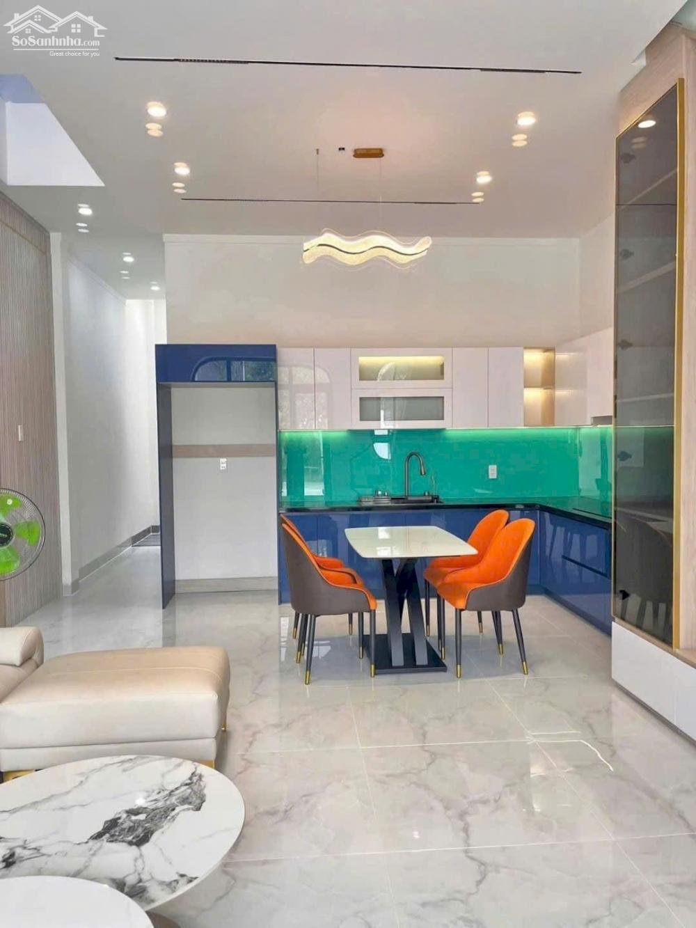 Định cư Mỹ, Anh chủ bán Căn nhà 100m2 mới xây trong KDC Bửu Long. Gần Đại Học Lạc Hồng