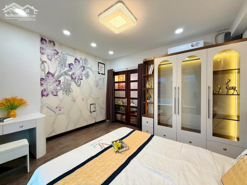 Hạ giá bán gấp nhà ngay Emart phan huy ích, phường 12, gò vấp. Nhà 3 tầng chỉ hơn 4tỷ