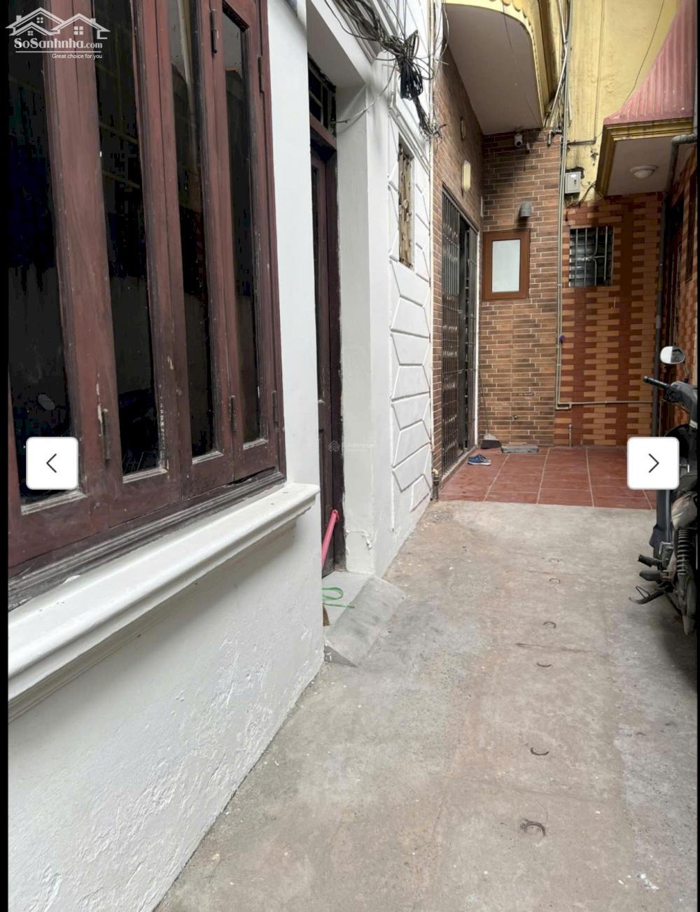 Cho thuê nhà nguyên căn 3 tầng, 2 phòng ngủ, phố Hồng Mai, quận Hai Bà Trưng, Hà Nội