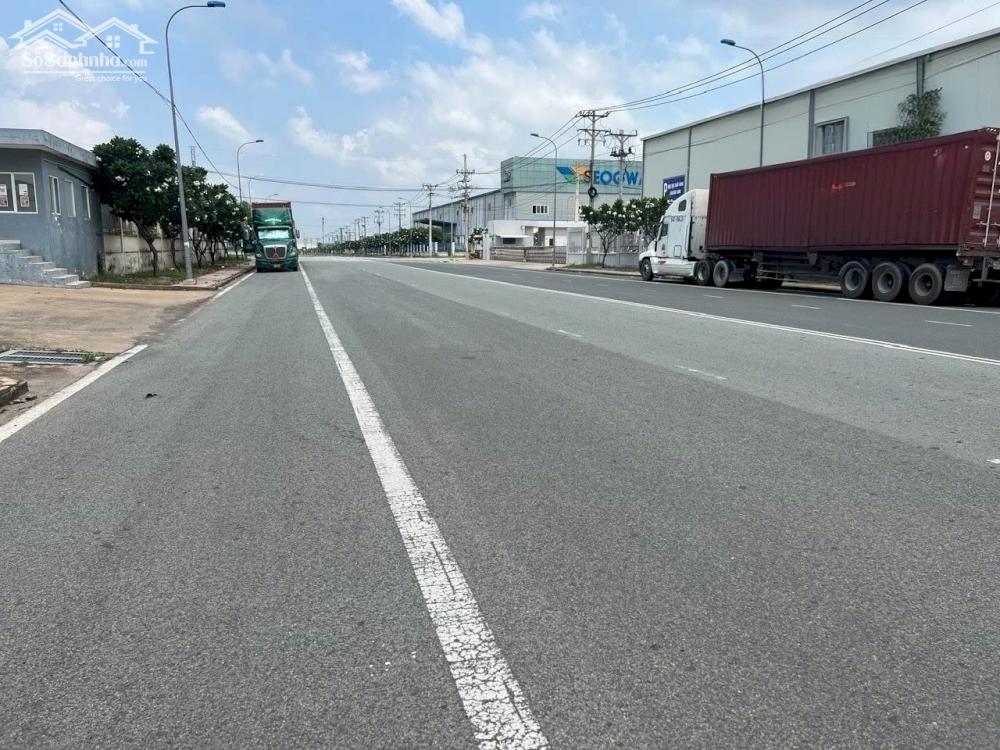 Bán nhà xưởng 22.000m2 giá chỉ 180 tỷ. Tân Uyên-Bình Dương