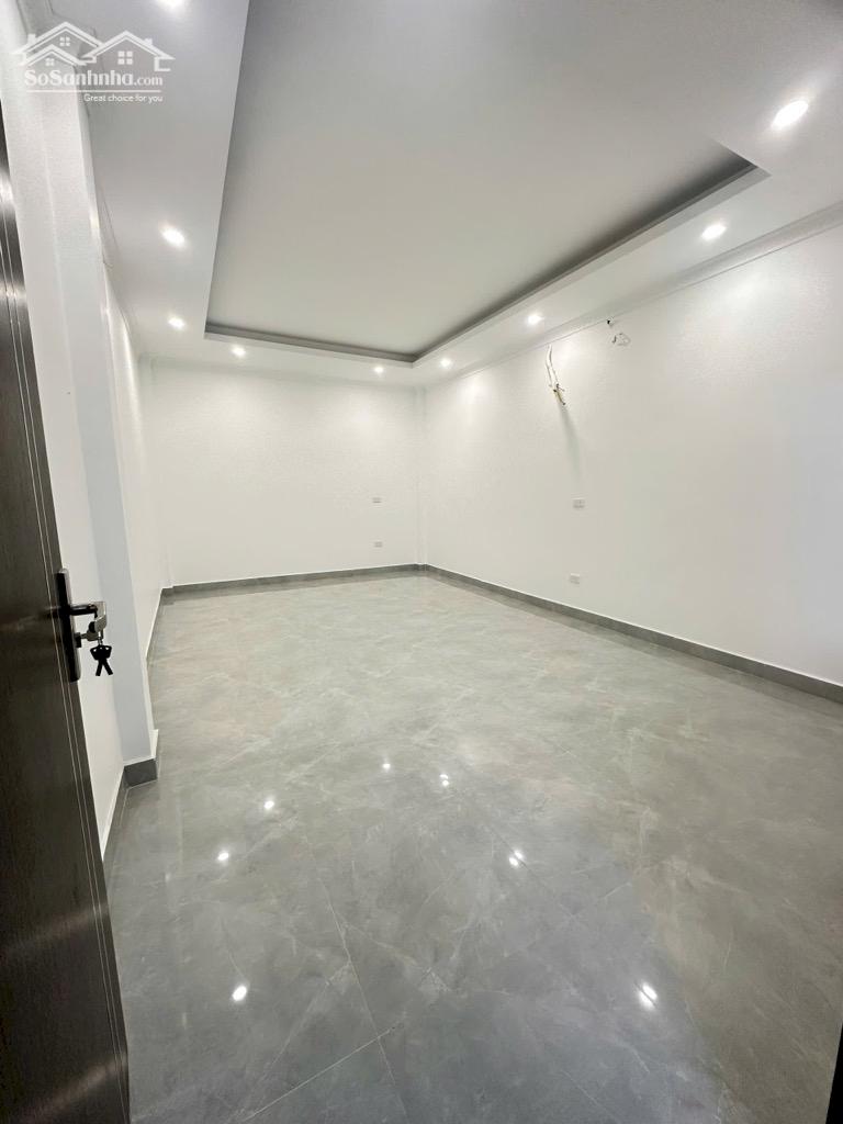 Bán nhà Phố Hồng Hà - Oto - Thang Máy - Phân Lô: 58m x 5T. Giá 15 tỷ
