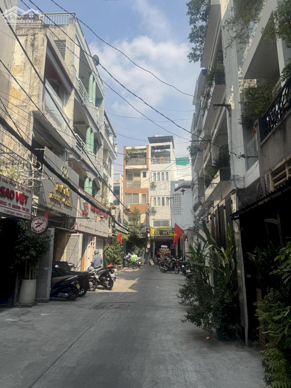 Bán nhà riêng 20,5 tỷ. 100m2. Hẻm 462 Nguyễn Tri Phương, p.9, Q10