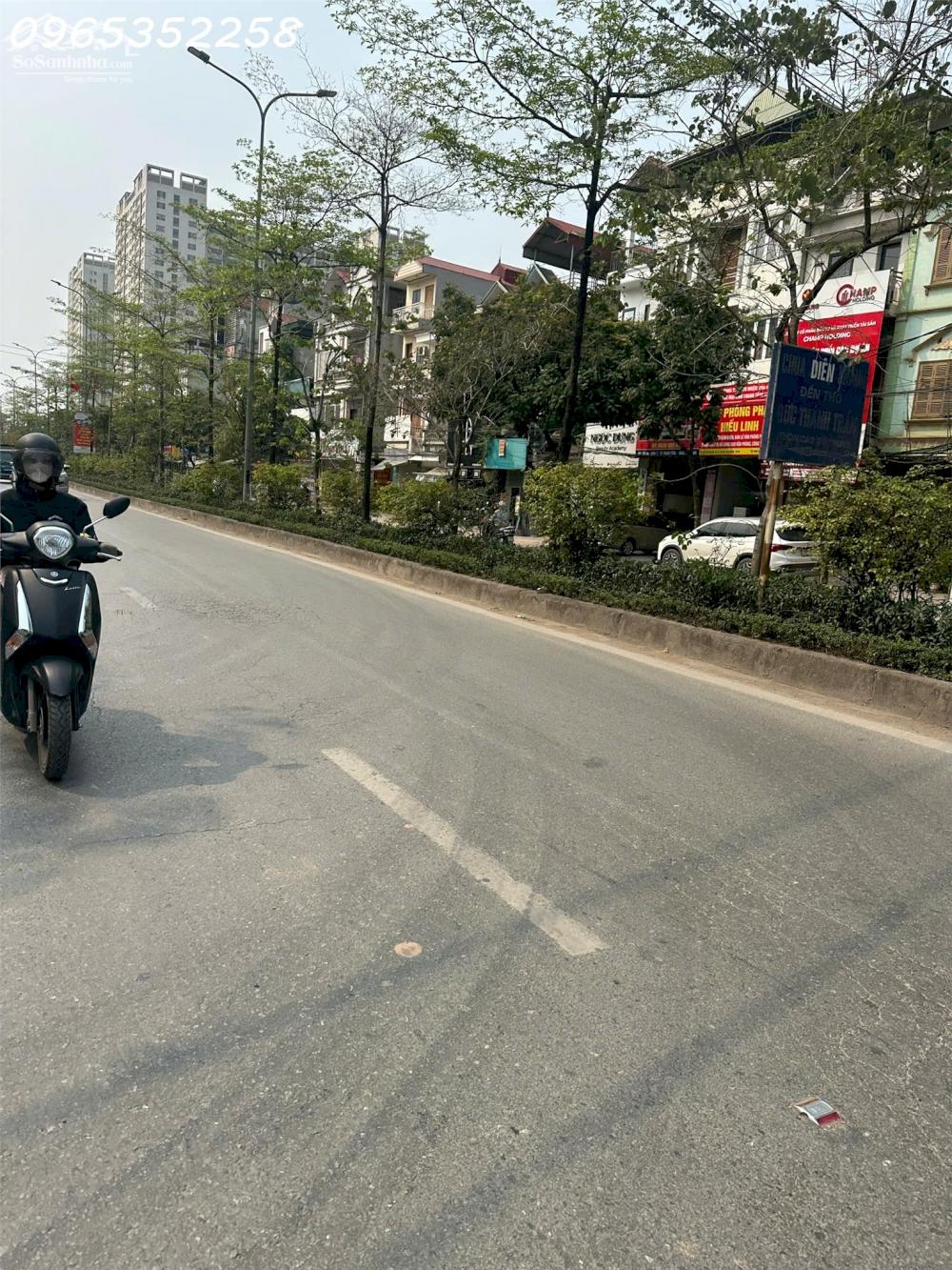 Tôi Chính Chủ Cần Bán Nhanh Miếng Đất  Ngã Ba Trung Tâm Trị Trấn - Phùng Container Tránh - Diện Tích 50m - Mặt tiền Thoáng 7m