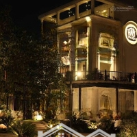 Cho Thuê Nhà Mặt Phố Tại Linh Đàm, Mặt Tiền Lô Góc 30M, Diện Tích 210 M2/ Sàn, 3 Tầng, View Đẹp
