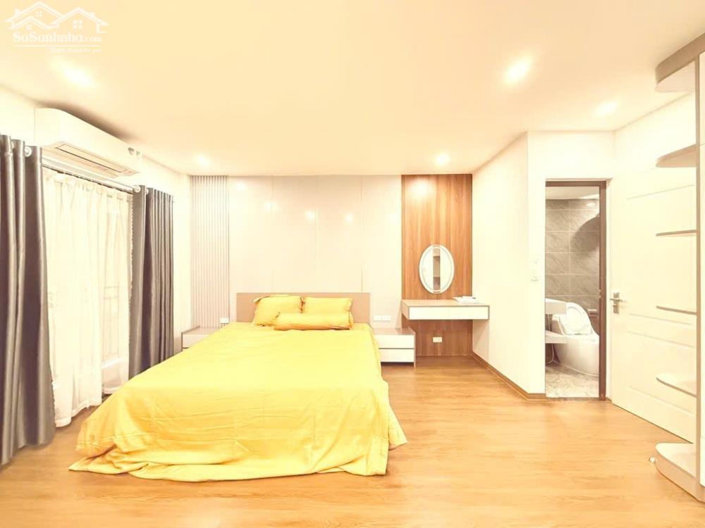 Bán nhà khu Bạch Mai 30m2 nhà đẹp ngõ to thông 2 mặt thoáng 5.9 tỷ
