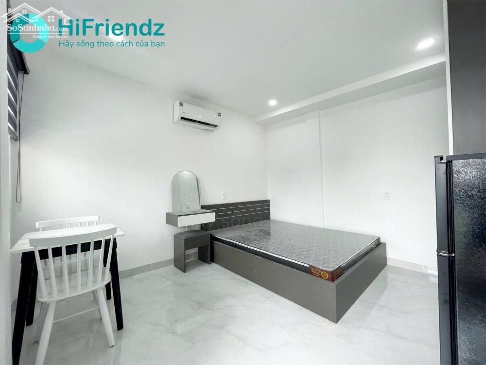 Cho Thuê Phòng Ban Công Bình Thạnh Gần Ngã Tư Hàng Xanh