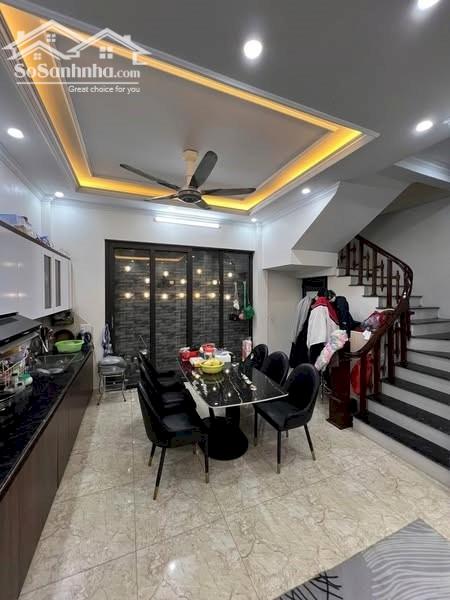BÁN NHÀ ĐẸP 2.65 TỶ 3 TẦNG 48M2 NGÕ NGẮN GẦN NGAY HỒ VỊ XUYÊN