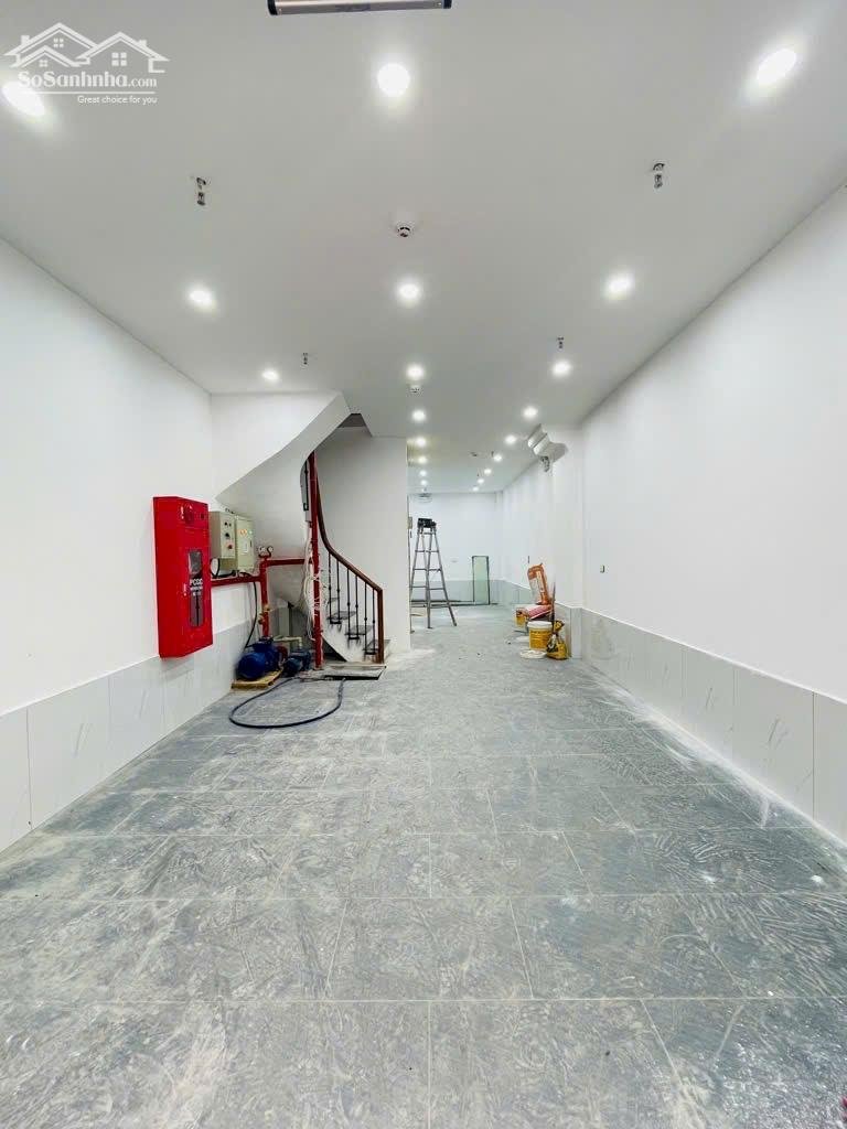 Bán Tòa Nhà Căn Hộ Dịch Vụ,Nhà Dòng Tiền Phương Canh,Ngõ Thông,Ô Tô Đỗ Cửa Giá 12,5 Tỷ