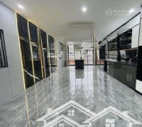 Cần Bán Nhà 8 Tầng - Phố Hoàng Quốc Việt , Cầu Giấy - Dòng Tiền 1.5 T.ỷ /Năm - Giá Tốt