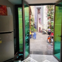 Nhà Quận 3 - Cách Mạng Tháng 8 - 2 Tầng - 40 M2 - Hẻm 3M - 5,75 Tỷ