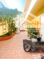 Bán Mặt Tiền Góc Biệt Thự Lam Sơn, P6, Bt. 18X10M(180M2) - 2 Tầng. Giá Từ 45 Tỷ Xuống Còn 37 Tỷ