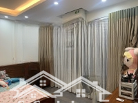 Bán Nhà Ngách 75/32 Ngõ 173 Hoàng Hoa Thám Bđ 65M,3T,Mt7M Nhà Vuông Vắn Sổ Đỏ Chính Chủ Gía 14,X Tỷ