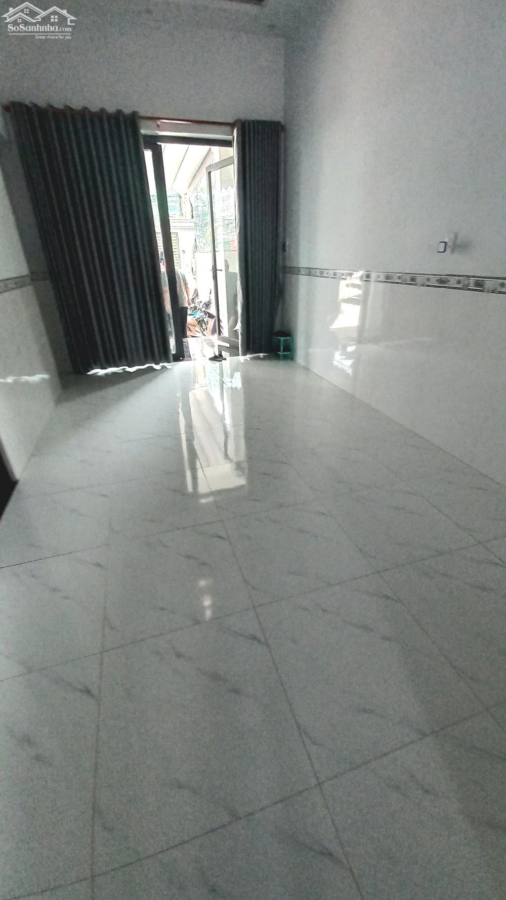 BÁN RẺ NHÀ TÂN HIỆP, SỔ HỒNG THỔ CƯ, ĐƯỜNG RỘNG 5m, SÂN ĐẬU 2 OTO