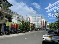 Bán Nhà Mặt Tiền Đường Ngô Gia Tự Vị Trí Đẹp. Diện Tích 218M2 Ngang 6M. Giá Bán 220 Triệu/M2