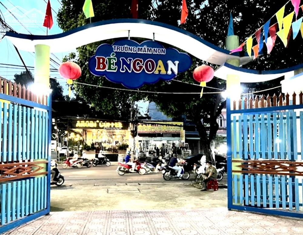 BÁN RẺ NHÀ TÂN HIỆP, SỔ HỒNG THỔ CƯ, ĐƯỜNG RỘNG 5m, SÂN ĐẬU 2 OTO