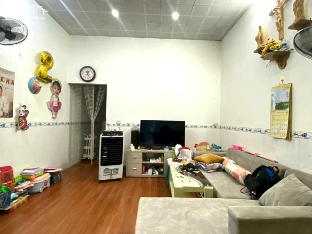 BÁN NHÀ TÂN HIỆP, ĐƯỜNG NHỰA RỘNG 7m, VỈA HÈ 5m, SỔ HỒNG THỔ CƯ