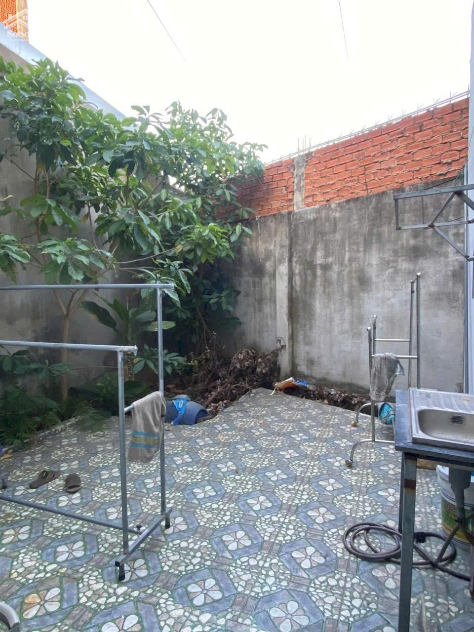 BÁN NHÀ TÂN HIỆP, ĐƯỜNG NHỰA RỘNG 7m, VỈA HÈ 5m, SỔ HỒNG THỔ CƯ