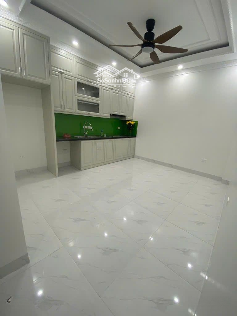 Bán Nhà Cầu Cốc , Tây Mỗ 6 Tầng Thang Máy , Sát Vách Vinsmart City Chỉ 8,5 Tỷ