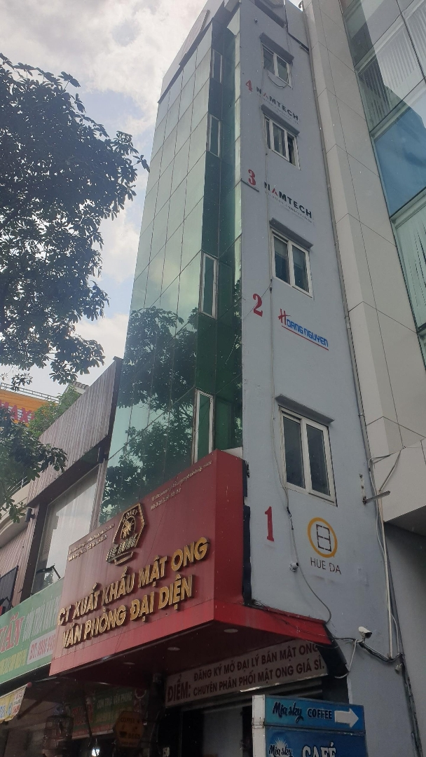 Bán Nhà Mặt Phố Tại 150 Cộng Hòa, P.12, Q.tân Bình, Tp. Hcm 27 Tỷ, 80M2, Giá Tốt, View Đẹp