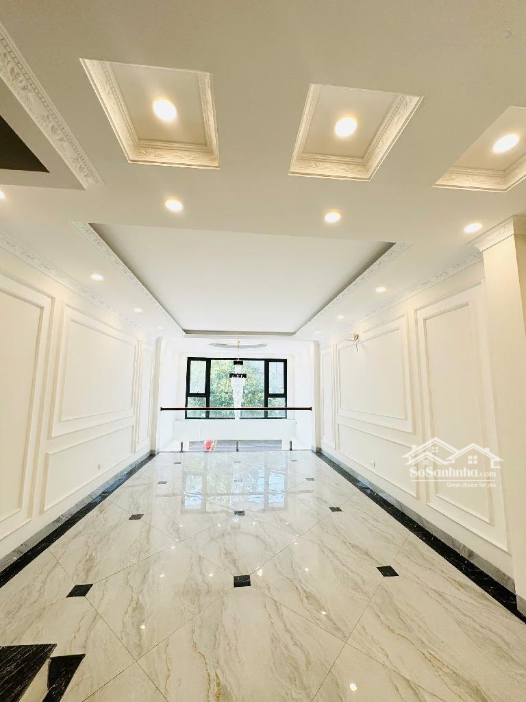 Bán Nhà Mặt Phố Đàm Quang Trung Long Biên - 51M²Mặt Tiền4M - Giá: 16,85 Tỷ