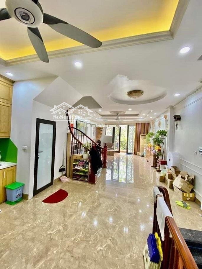Nhà Biên Giang Ôtô Đỗ Cổng 2Thoáng Gần Cầu Mai Lĩnh