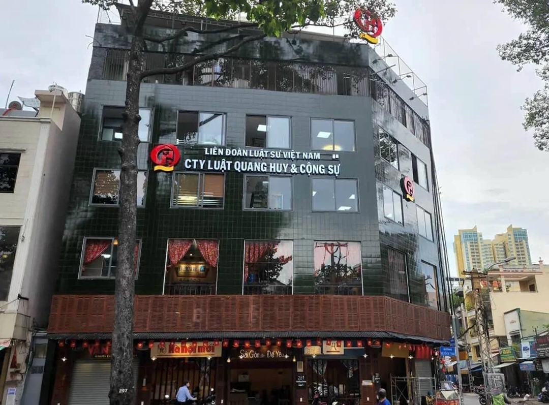 Siêu Kinh Điển. Nhà Góc 2Mặt Tiềnlê Thánh Tôn, Bến Nghé, Quận 1.Diện Tích81M2 (8X10M) - Tn 350 Triệu/Th. 51.8 Tỷ