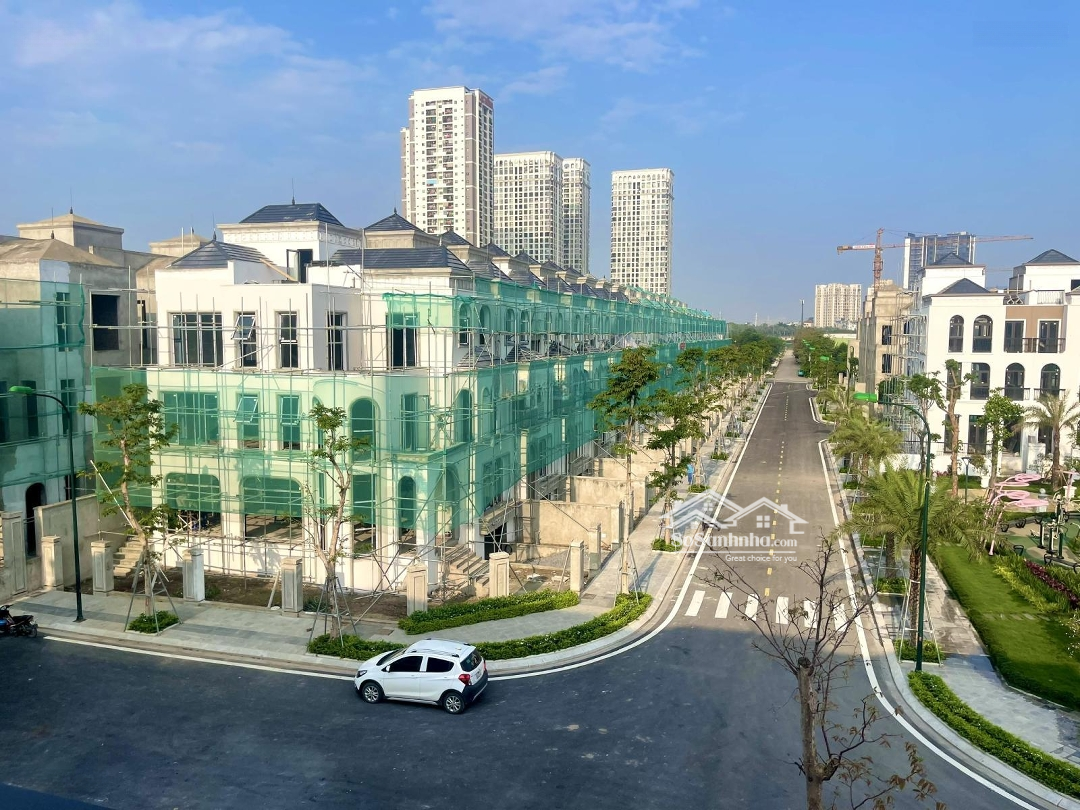 Trực Tiếp Cđt Bán Bt Ciputra 150M2 Cạnh Công Viên 65Ha. Bàn Giao Ngay Có Hầm. Sổ Đỏ. Miễn Lãi 2 Năm