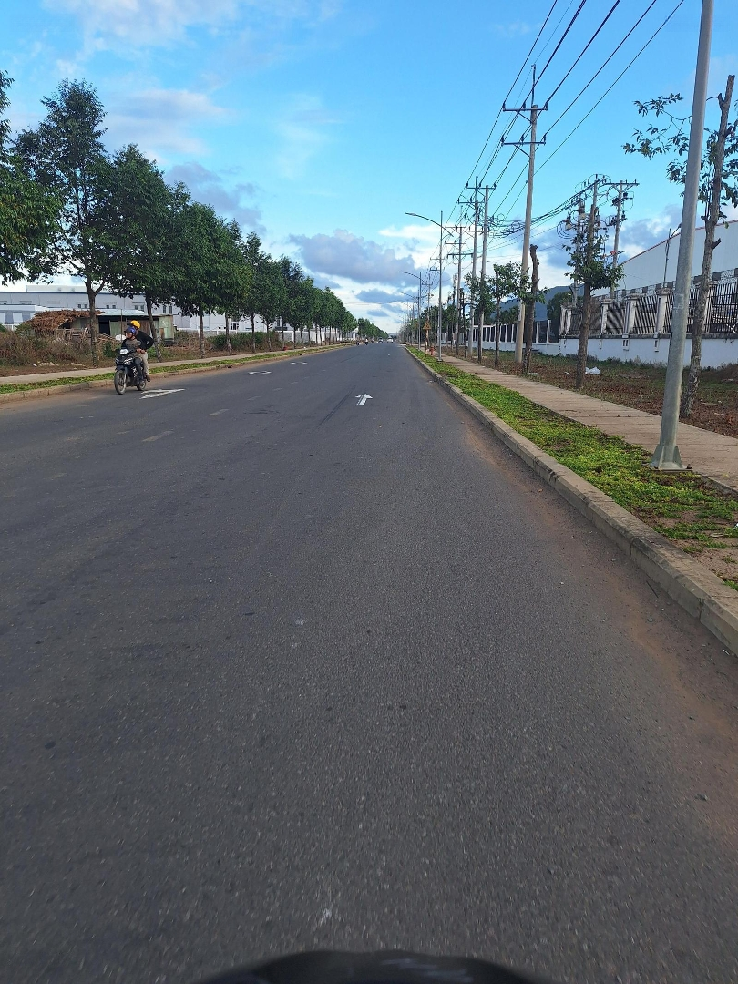 Chủ Ngộp Ngân Hàng Bán Gấp Lô Đất Biệt Thự Vườn Đường Số 28 Hòa Long Bà Rịa Vũng Tàu 126M2/1Ty320