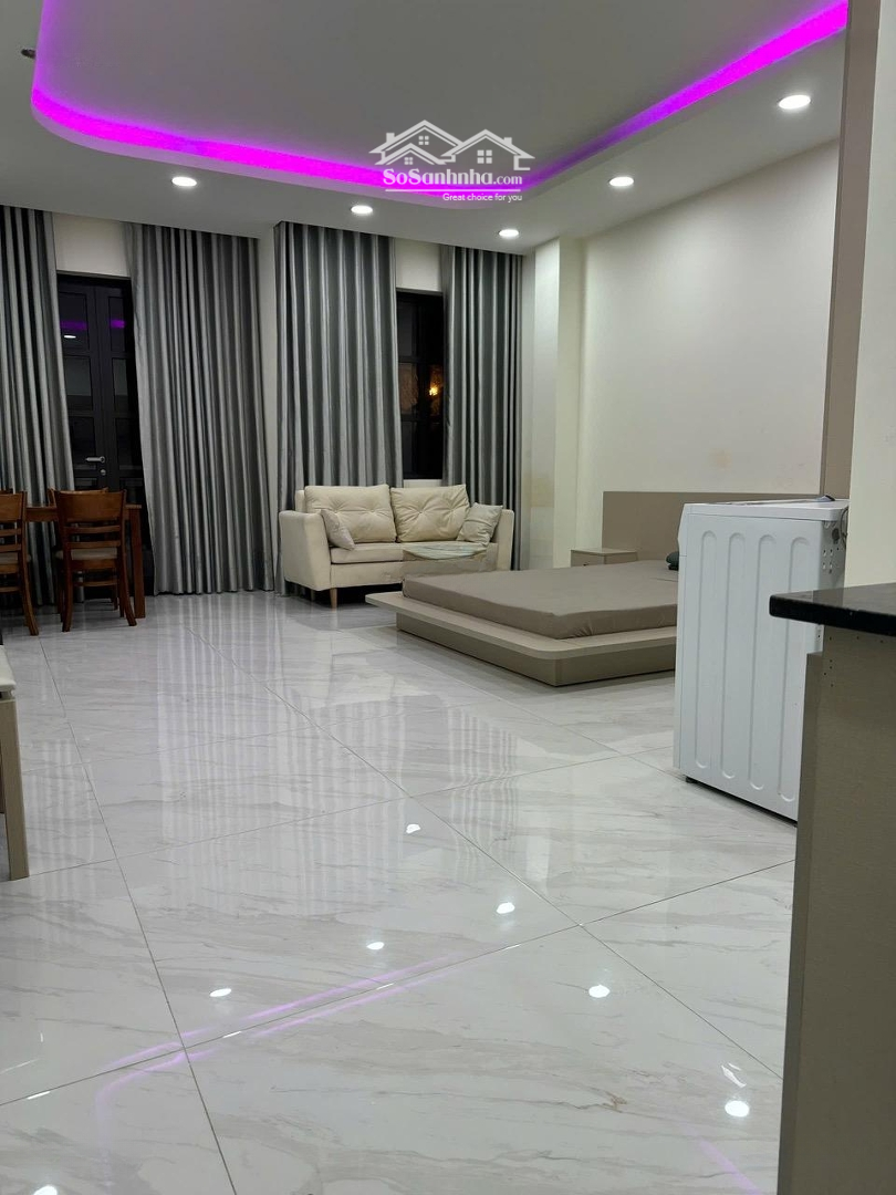 Cho Thuê Phòng Ban Công 1/ Hà Huy Giáp Ngay Bến Xe Ngã Tư Ga - Giáp Gò Vấp
Giá Thuê : 3.3 Triệu