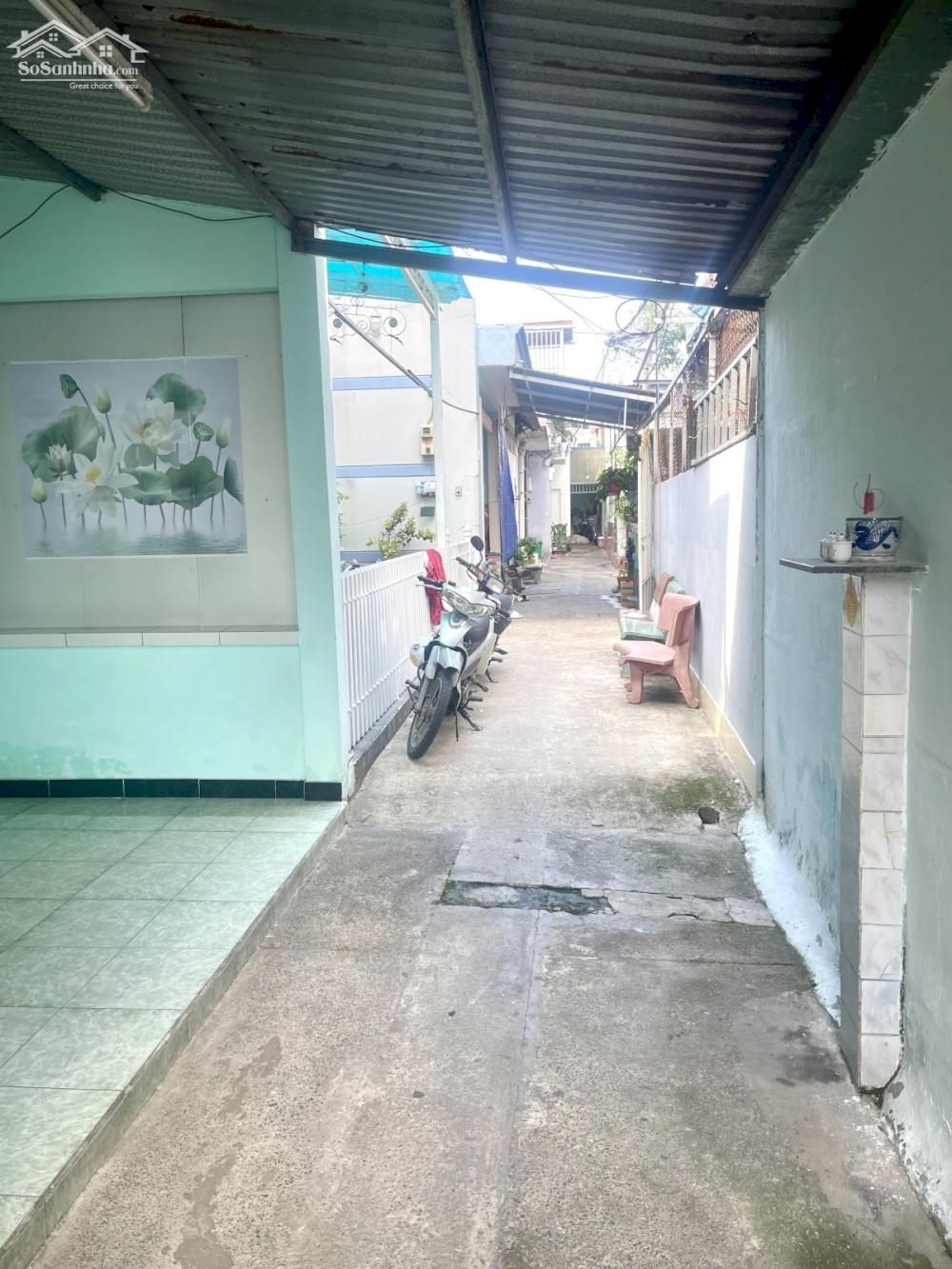 GẤP BÁN GIẢM SỐC 500 TRIỆU,NHÀ VƯỜN ĐẸP HIẾM, NGANG KHỦNG 9M, LÊ VĂN KHƯƠNG, Q12,CHỈ 4.7TỶ!