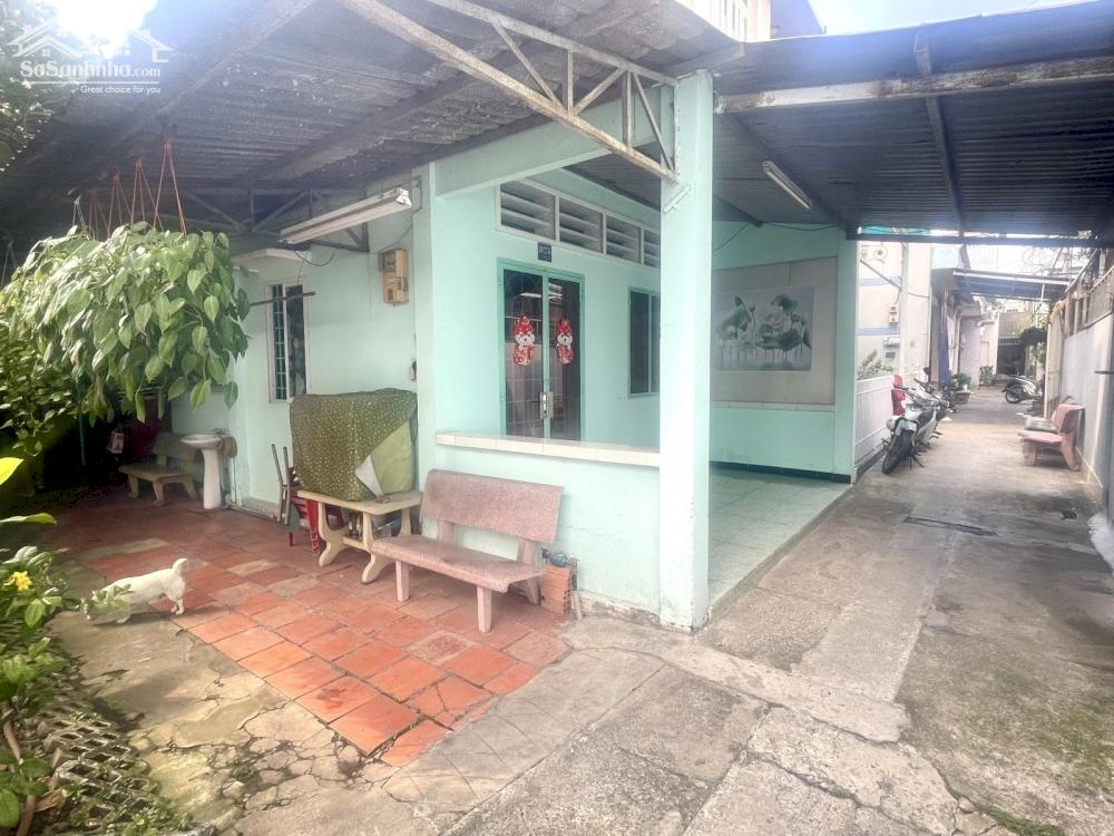 GẤP BÁN GIẢM SỐC 500 TRIỆU,NHÀ VƯỜN ĐẸP HIẾM, NGANG KHỦNG 9M, LÊ VĂN KHƯƠNG, Q12,CHỈ 4.7TỶ!