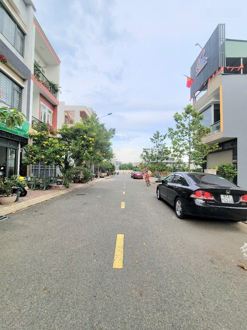 Bán Đất 76M2, Kdc Phú Hồng Thịnh 9 Gần Tp.thủ Đức, P.bình An Tp.dĩ An