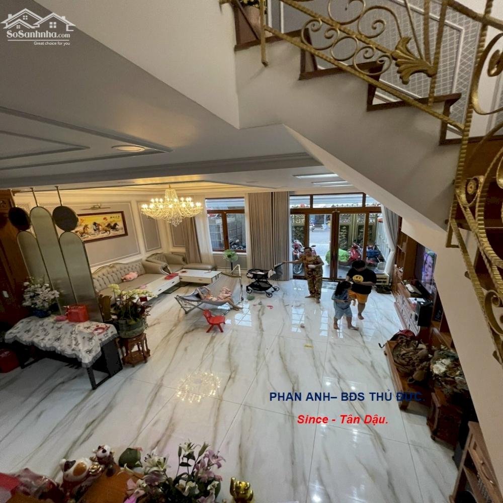  Bán Gấp Nhà Phố Liền Kề Nguyễn Thị Định, Quận 2 _ Hẻm Xe Hơi _ 2 tầng 3 pn _ Chỉ có 8Ty 9999.
